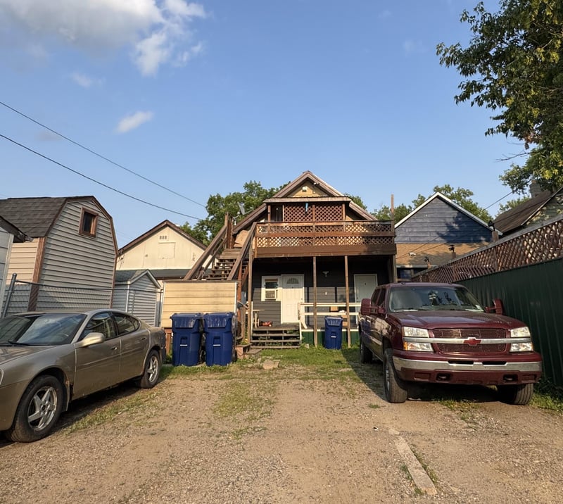 1105 16th Ave E, Hibbing, MN 55746