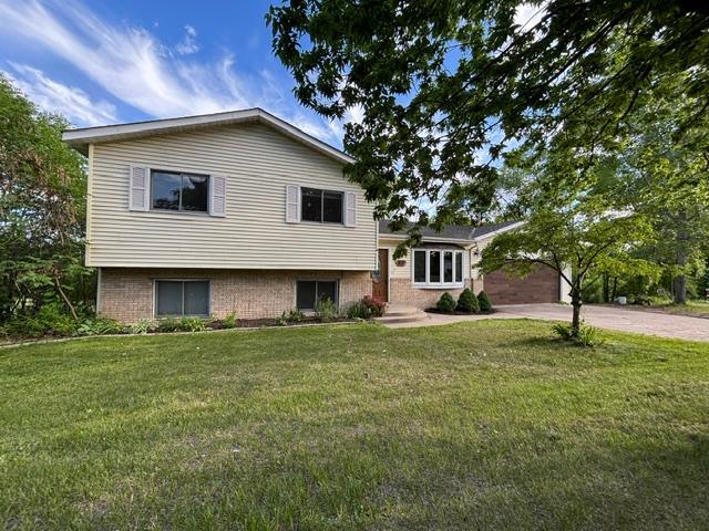 1837 8th St NW, Elk River, MN 55330