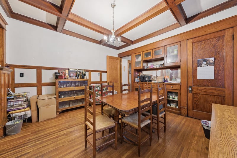 652 Dayton Ave, Saint Paul, MN 55104