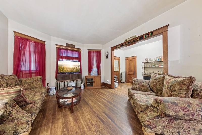 652 Dayton Ave, Saint Paul, MN 55104