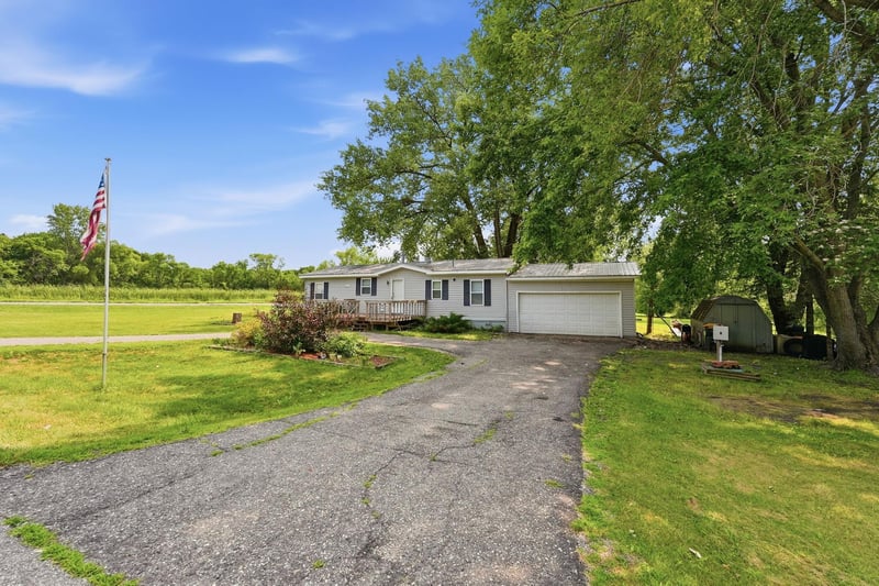 7091 153rd Ave NE, Spicer, MN 56288