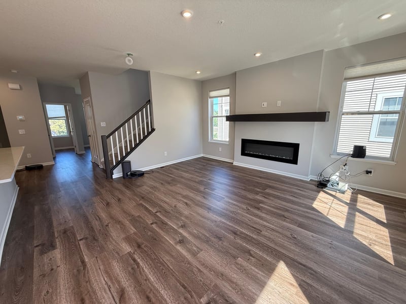 2851 Lexington Pl N, Roseville, MN 55113