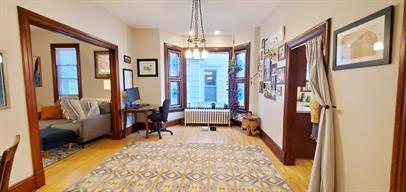2748 Dupont Ave S, Minneapolis, MN 55408