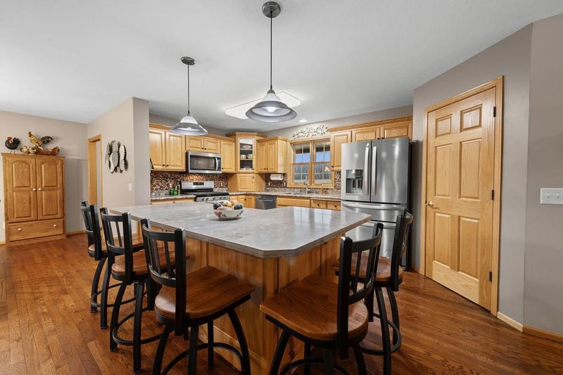 10745 Birch Trl, Brainerd, MN 56401