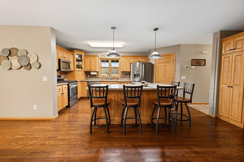10745 Birch Trl, Brainerd, MN 56401