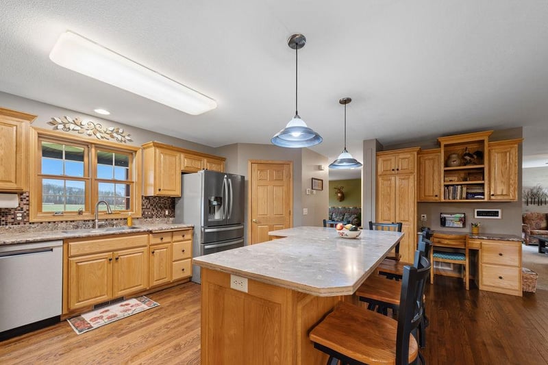 10745 Birch Trl, Brainerd, MN 56401