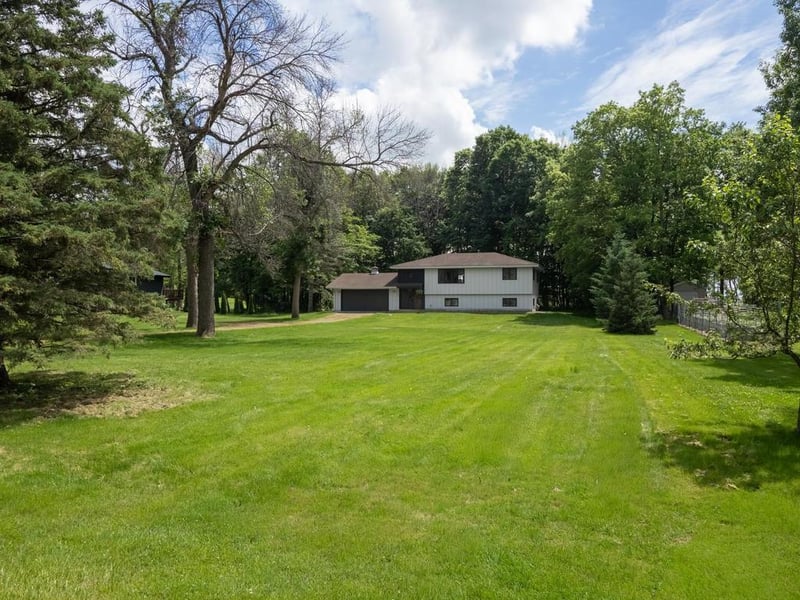 10638 Maple Ln, Corcoran, MN 55374