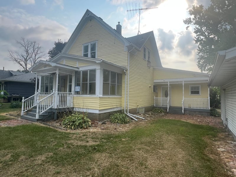 212 2nd Ave, Wanamingo, MN 55983