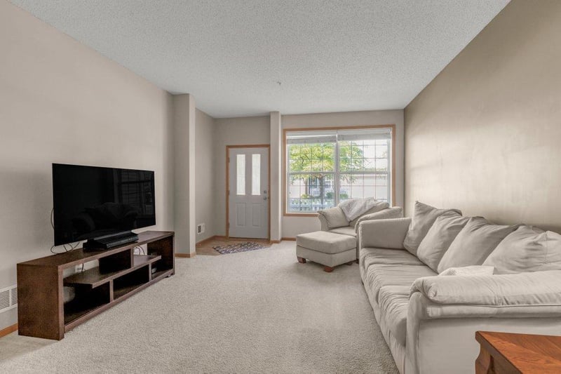 4478 Rosemary Way #4, Hugo, MN 55038