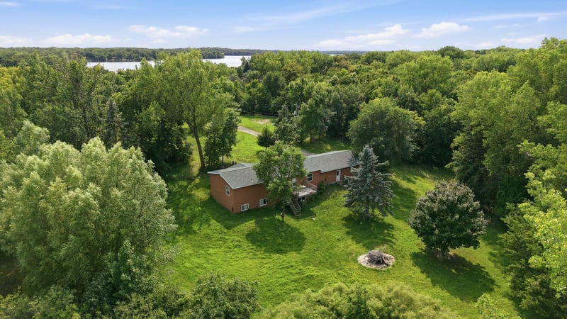 7024 150th Ave NE, Spicer, MN 56288
