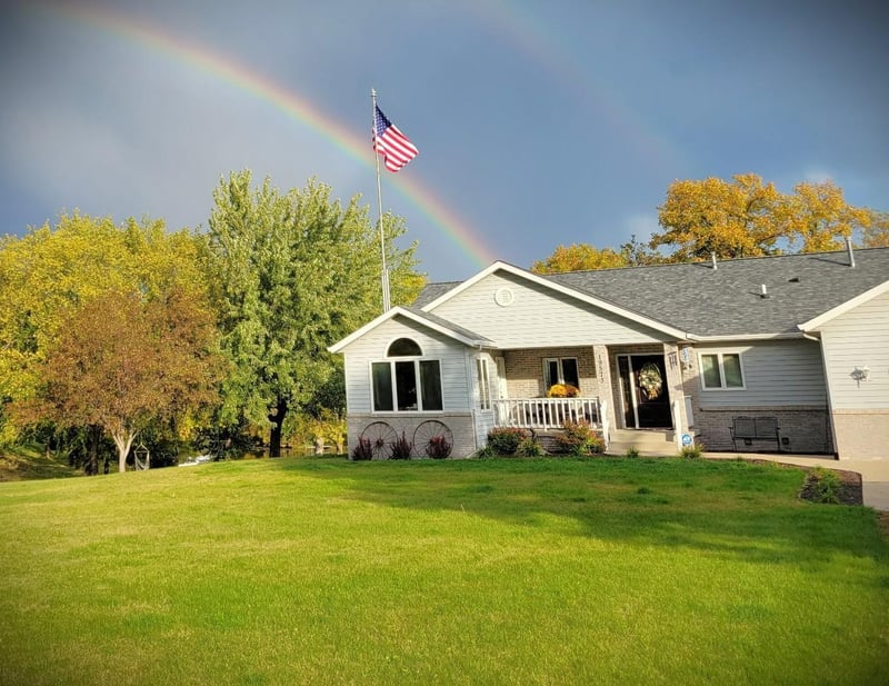 19573 Florence Cir, Richmond, MN 56368
