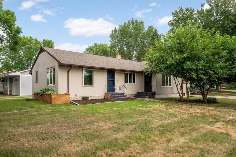 1735 4th St, White Bear Lake, MN 55110
