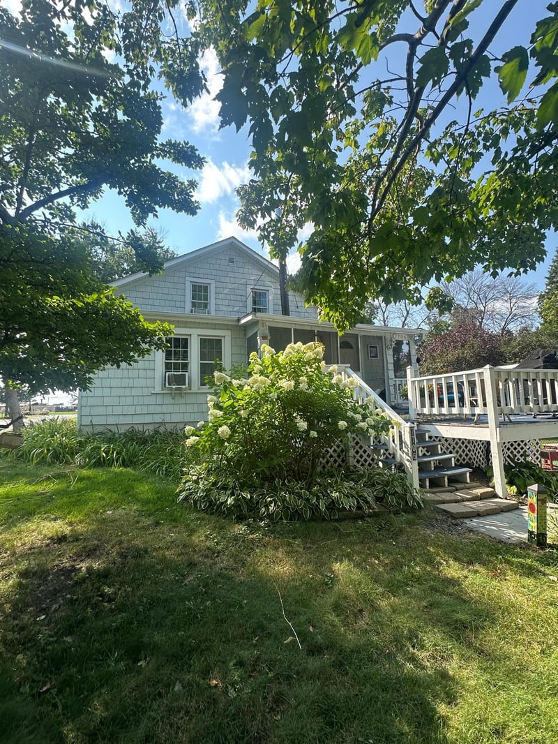 7706 Erie Ave, Chanhassen, MN 55317