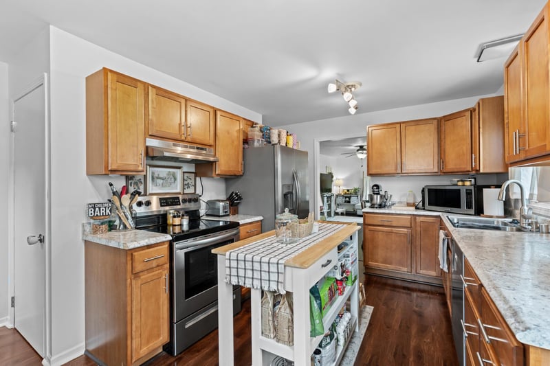 311 4th Ave SE, Stewartville, MN 55976