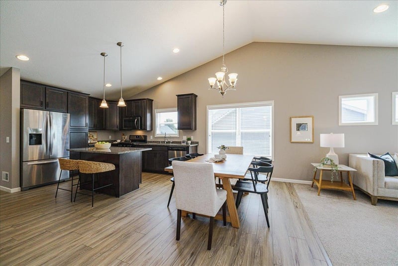 13869 Addison Ave, Rosemount, MN 55068