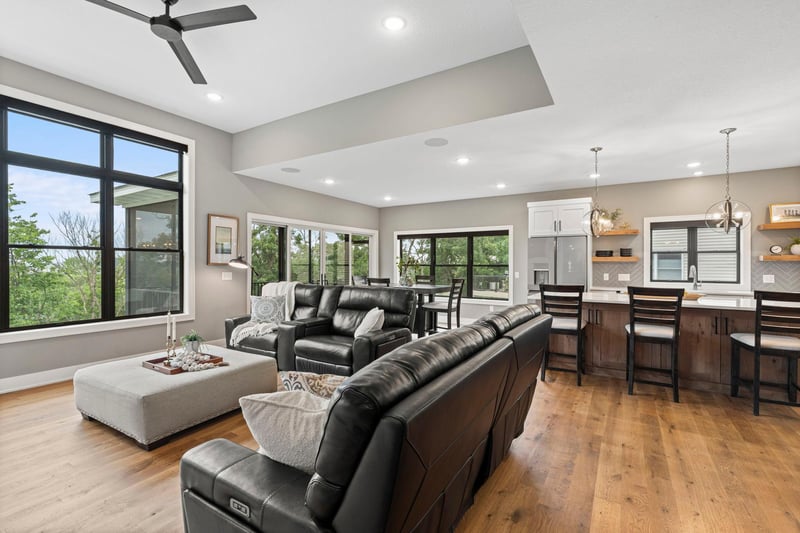 27020 Petes Hill Trl, Elko New Market, MN 55020