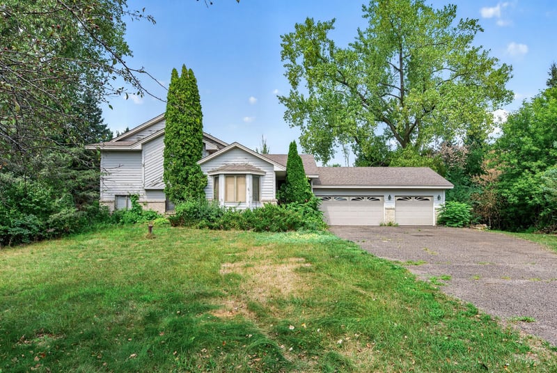 8370 59th St N, Lake Elmo, MN 55042