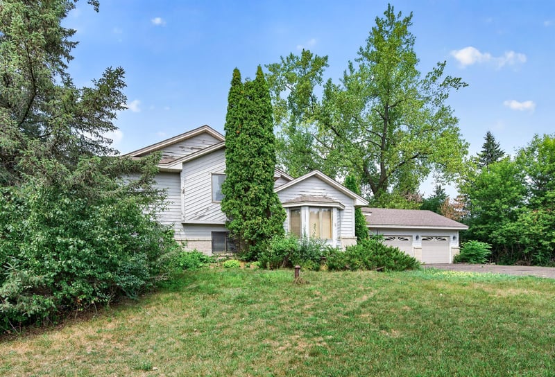 8370 59th St N, Lake Elmo, MN 55042