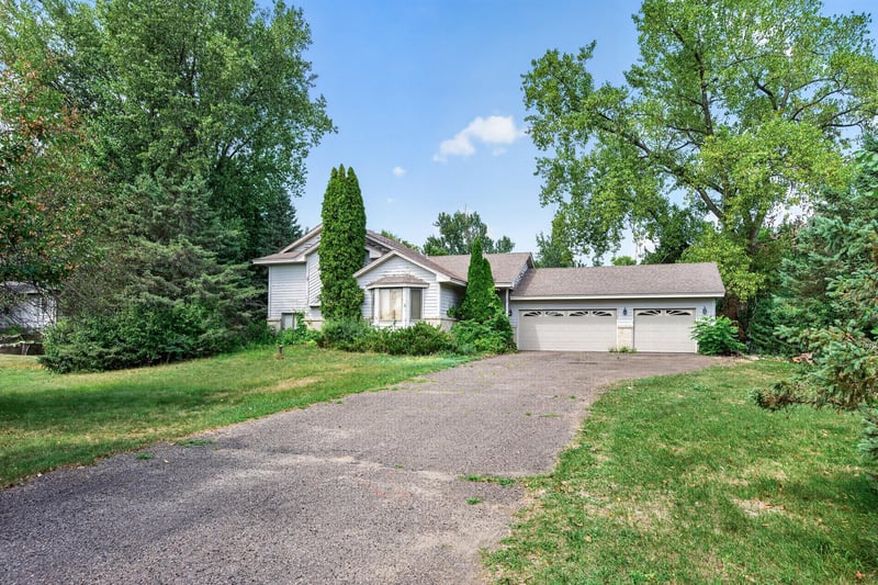 8370 59th St N, Lake Elmo, MN 55042
