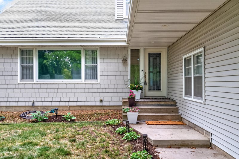 12515 Sunset Trl N, Plymouth, MN 55441