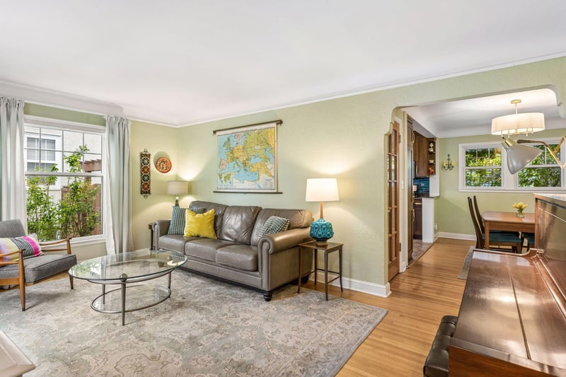 4251 Abbott Ave N, Robbinsdale, MN 55422