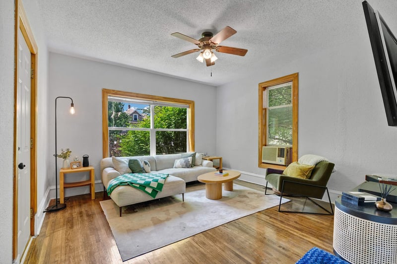 2515 Fillmore St NE, Minneapolis, MN 55418