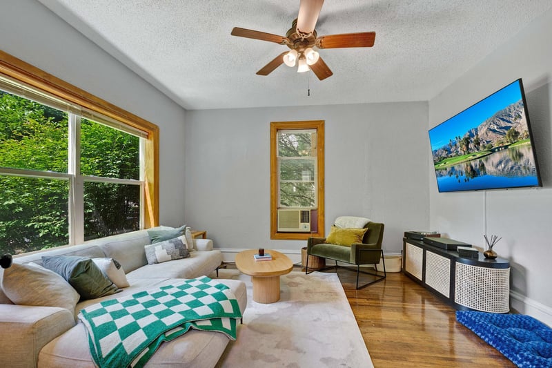 2515 Fillmore St NE, Minneapolis, MN 55418