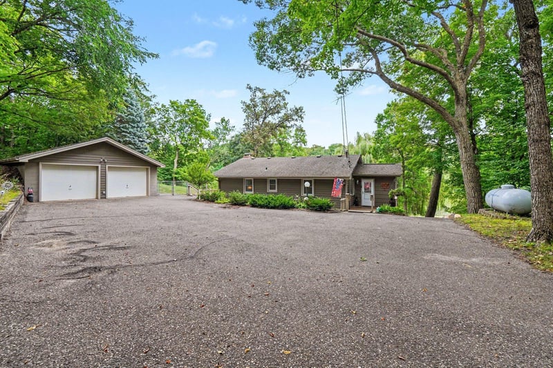 13315 102nd St NW, South Haven, MN 55382