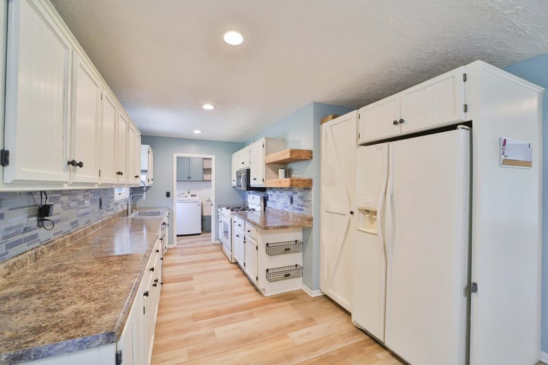 21381 Pike Ave, Aitkin, MN 56431