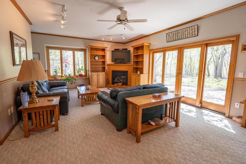 20810 Parkfield Ave, Jordan, MN 55352
