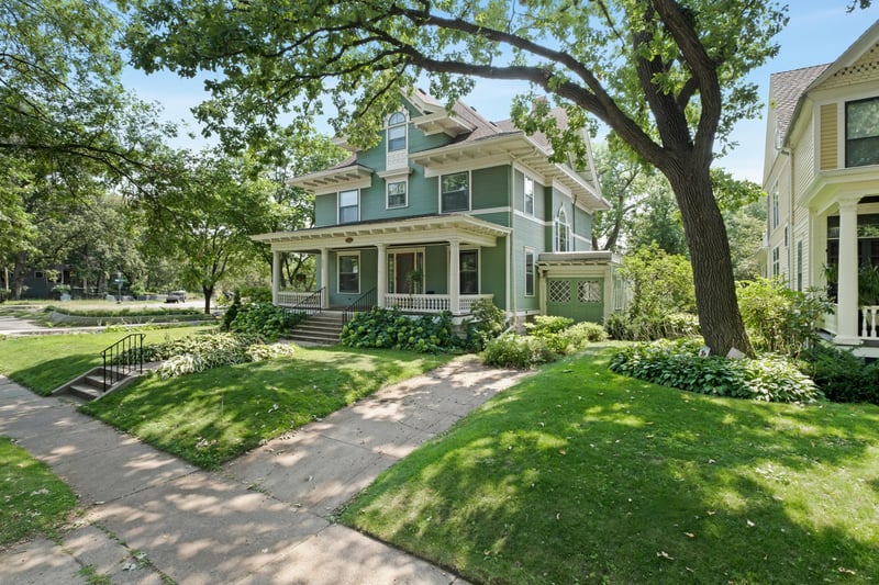 622 Goodrich Ave, Saint Paul, MN 55105