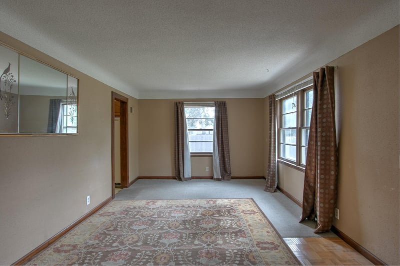 5456 Adams St, Mounds View, MN 55112
