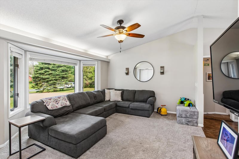 12313 Europa Ave N, White Bear Lake, MN 55110