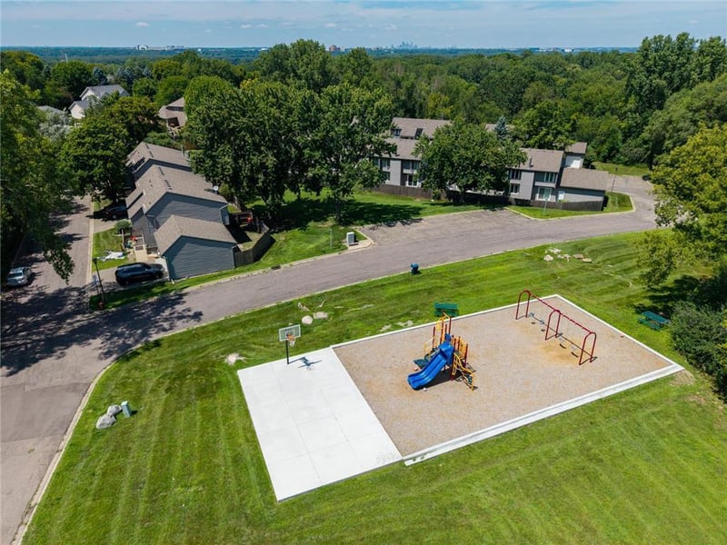3780 Red Robin Ln, Eagan, MN 55122