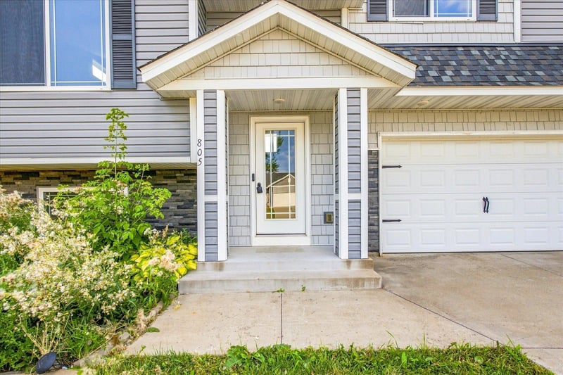 805 Highview Loop SE, Pine City, MN 55063