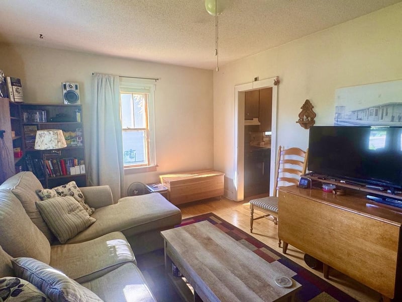 317 Pine St S, Onamia, MN 56359