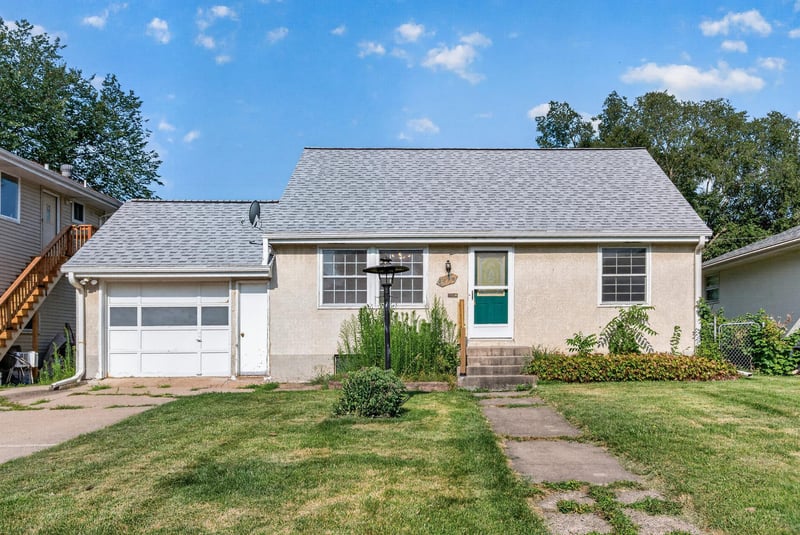 3730 Lincoln St NE, Columbia Heights, MN 55421