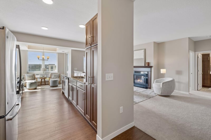 7070 153rd St W #407, Apple Valley, MN 55124