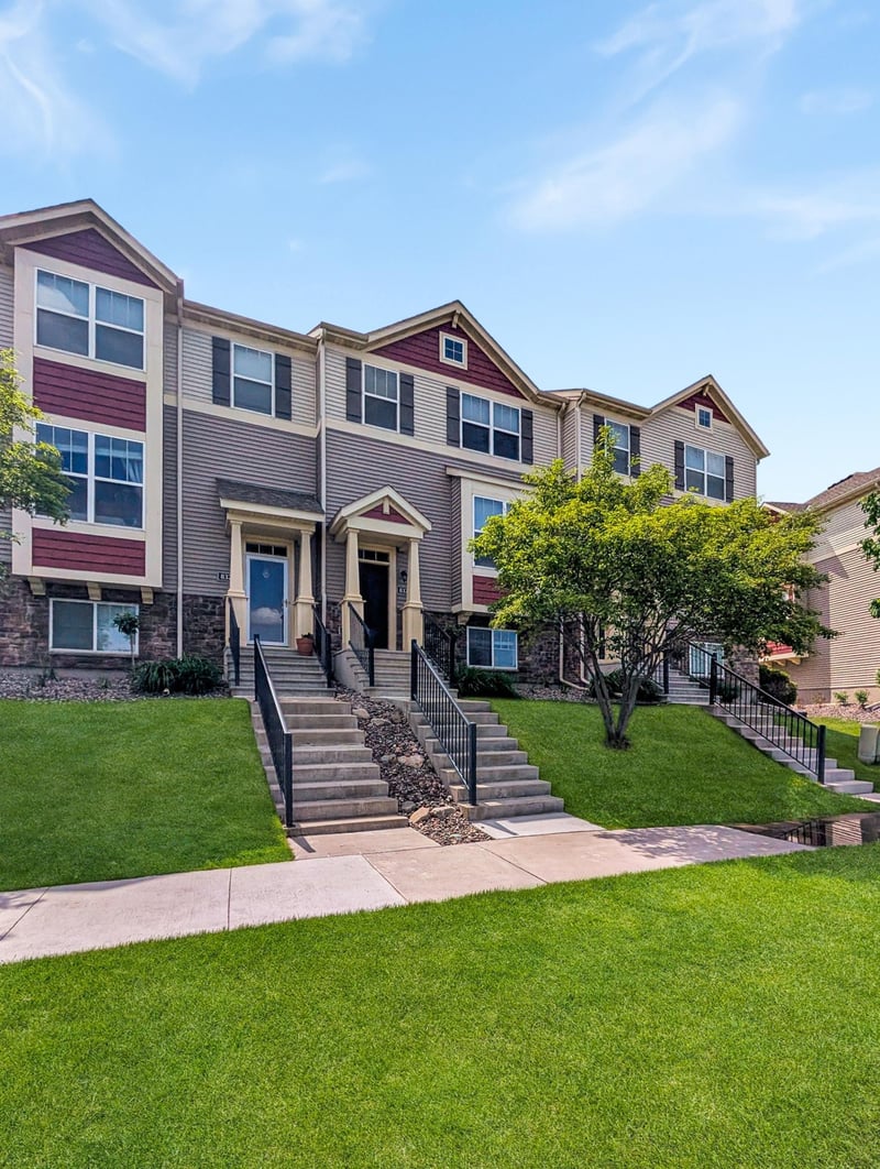 8325 Norwood Ln N, Maple Grove, MN 55369