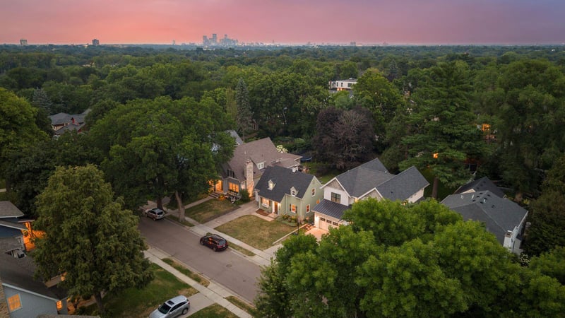 4235 Alden Dr, Edina, MN 55416