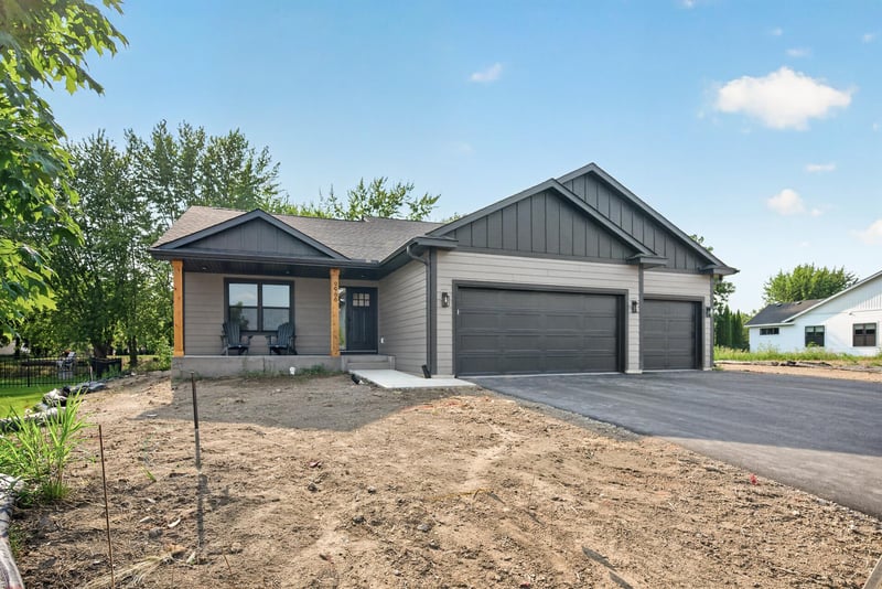 9966 14th Cir NE, Saint Michael, MN 55376