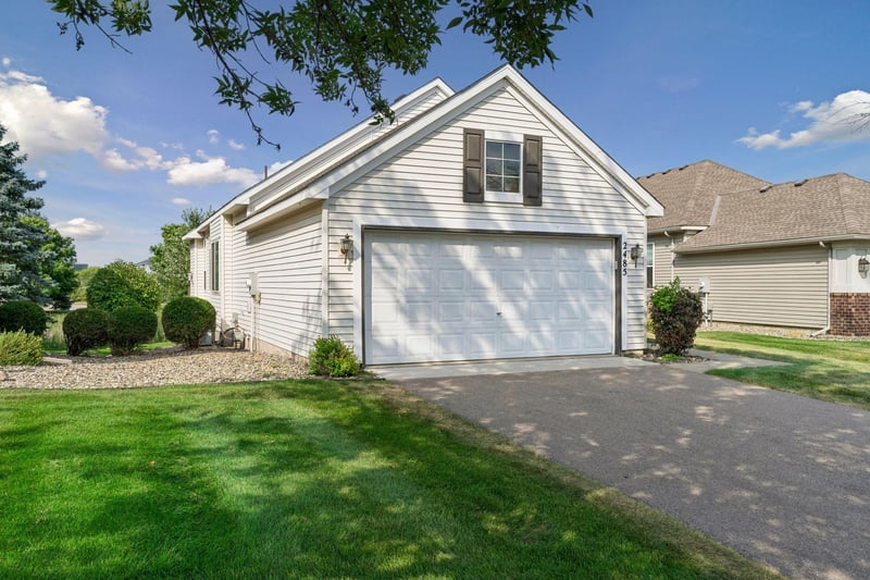 2485 Prairie Oak Trl, Woodbury, MN 55125