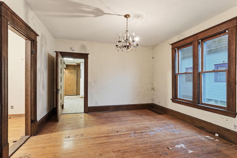 1611 NE Madison St, Minneapolis, MN 55413