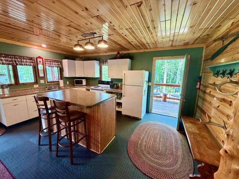 10742 Lambert Rd, Orr, MN 55771