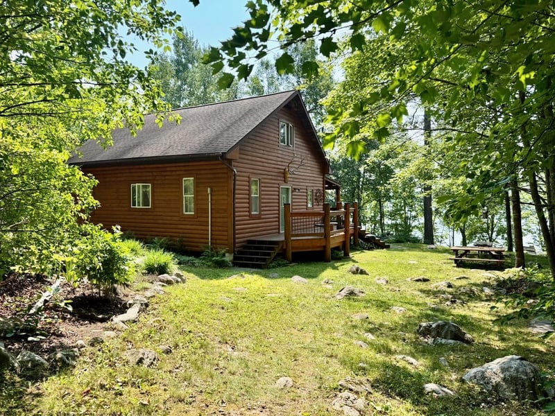 10742 Lambert Rd, Orr, MN 55771