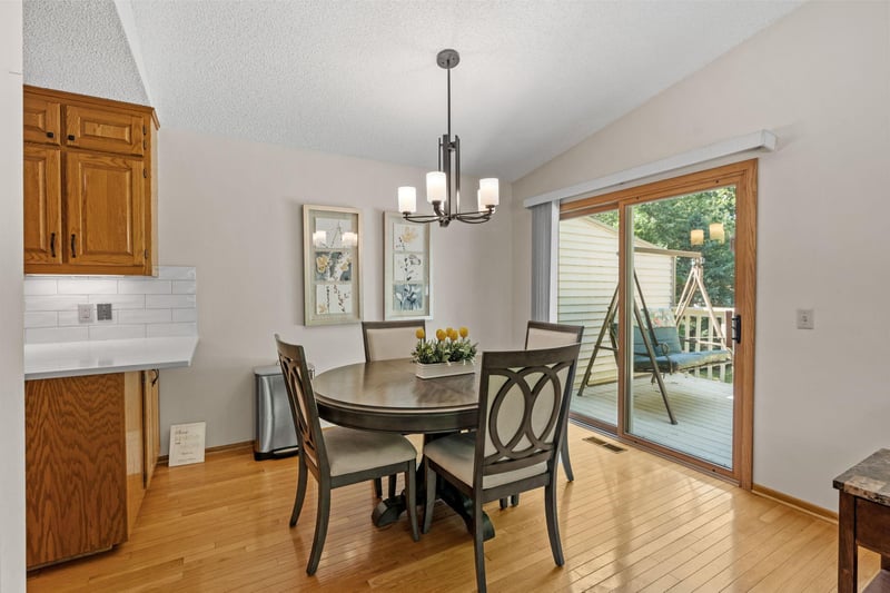 9952 107th Ave N, Maple Grove, MN 55369