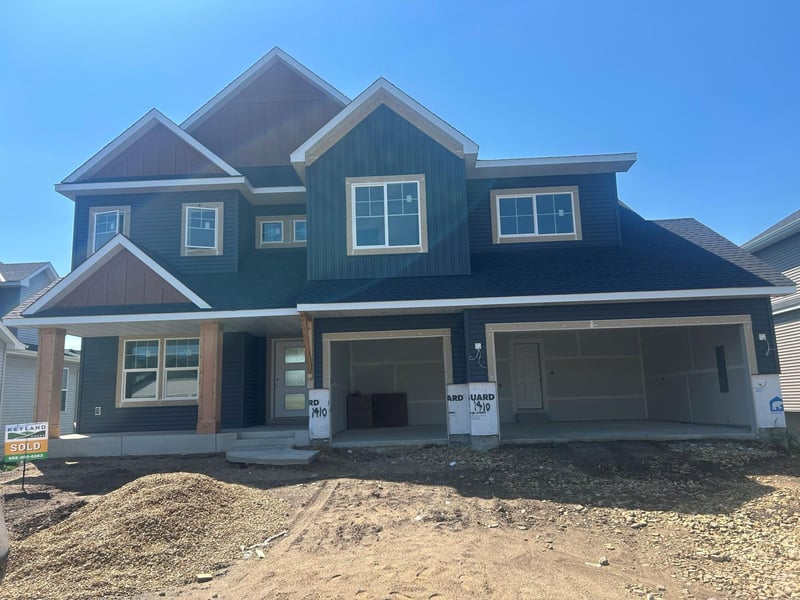 1410 142nd Ct E, Rosemount, MN 55068