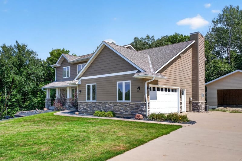 61658 257th Ave, Mantorville, MN 55955