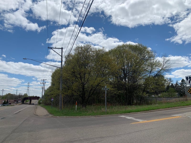 32xx Rice St, Shoreview, MN 55126