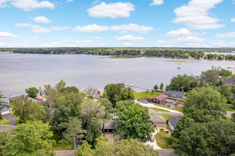 1407 Bay Point Dr SE, Forest Lake, MN 55025